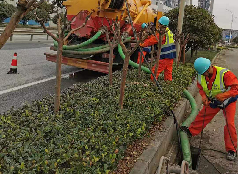鄂温克市政管道清淤